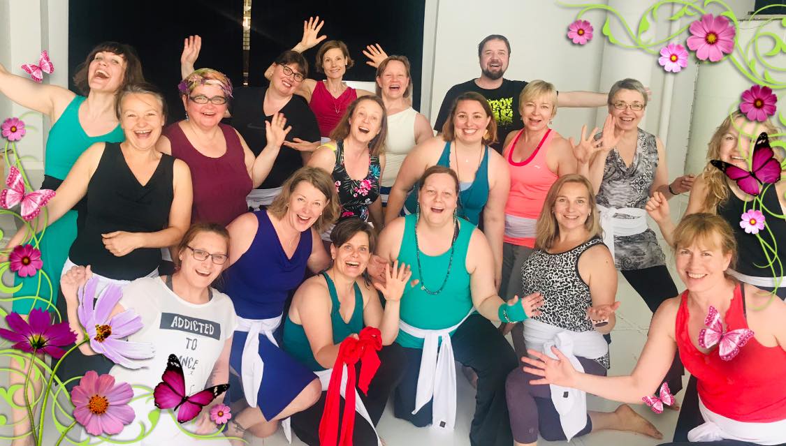 19_Turku_WB_White Belts_ 2019_Blommig ram